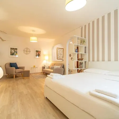 Appartamento Charming 100 Meters From Côme