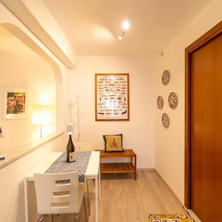 Appartamento Charming 100 Meters From *