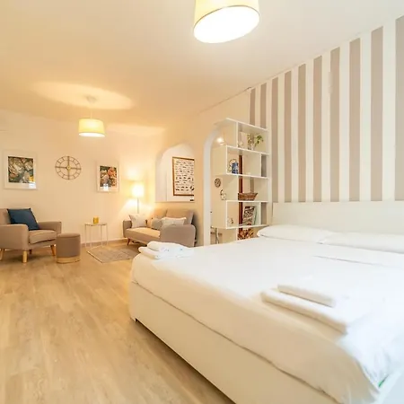 Appartamento Charming 100 Meters From