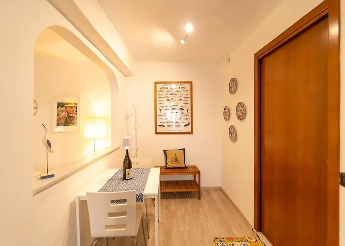 Apartman Charming 100 Meters From *